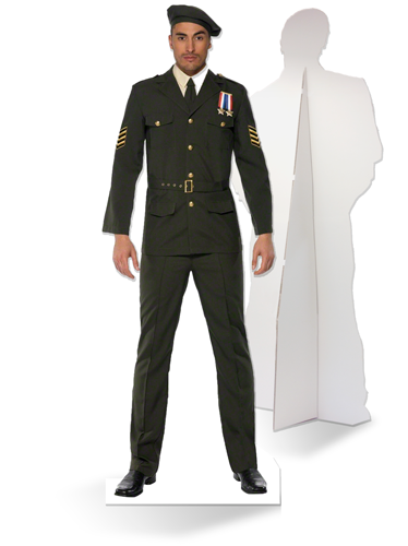 Levensgrote kartonnen officier